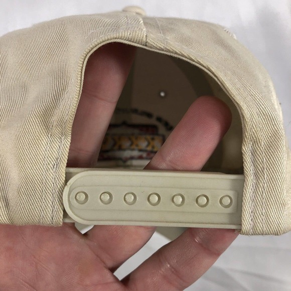 NFL Super Bowl XXXVI New Orleans Louisiana Patriots vs Rams SnapBack Cap Hat OSF - Picture 8 of 12